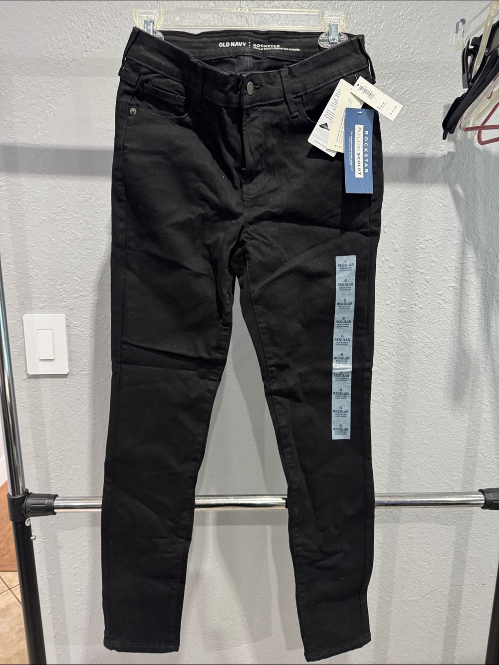 Old Navy Black High-Rise Skinny Jeans - Rockstar Fit
